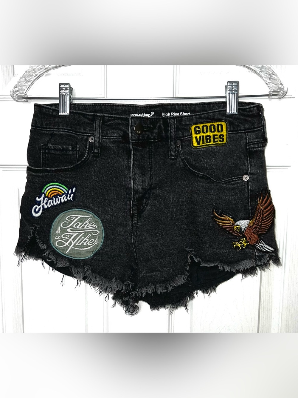 Mossimo Shorts Denim Shorts High Rise Embroidered Streetwear Black Size 4 (S)